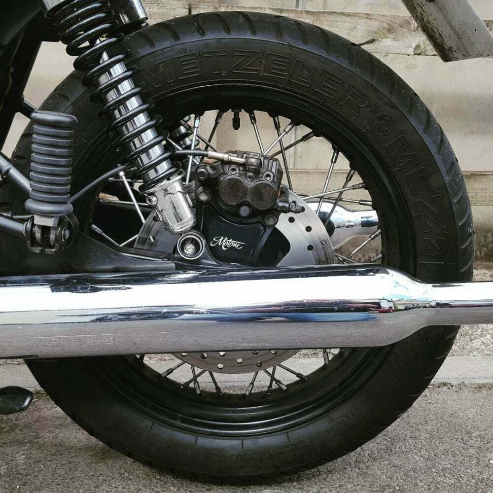 MOTONE REAR DISC BRAKE CALIPER RELOCATION BRACKET TRIUMPH BONNEVILLE THRUXTON