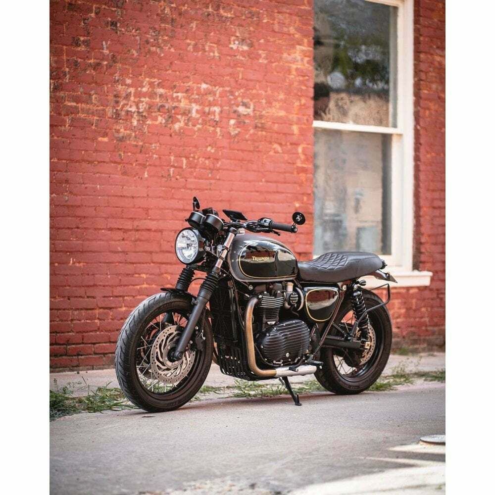 Motone Ribbed Clutch Cover Black - Triumph Bonneville T100 T120 Bobber Thruxton