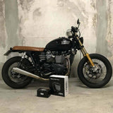 Motone Ribbed Side Panels PAIR Gloss Black - Triumph Bonneville T100 SE Thruxton