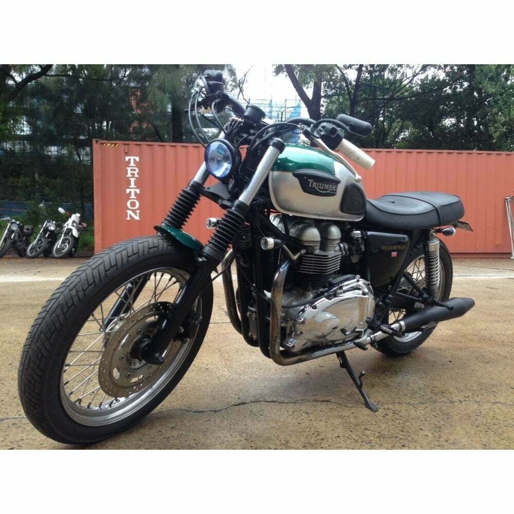 Motone Bates Style Bottom Mount Headlight Bracket BONNEVILLE SCRAMBLER THRUXTON