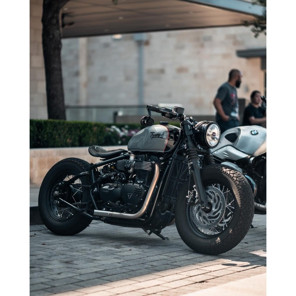 MOTONE DEFENDER MKII TRIUMPH BOBBER - QUALITY SUMP GUARD PLATE - BLACK