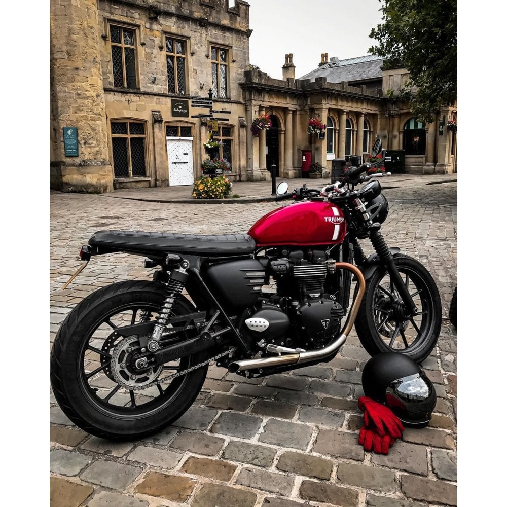 MOTONE TRIUMPH STREET TWIN CUP - CUSTOM RIBBED SIDE PANELS - MATTE BLACK