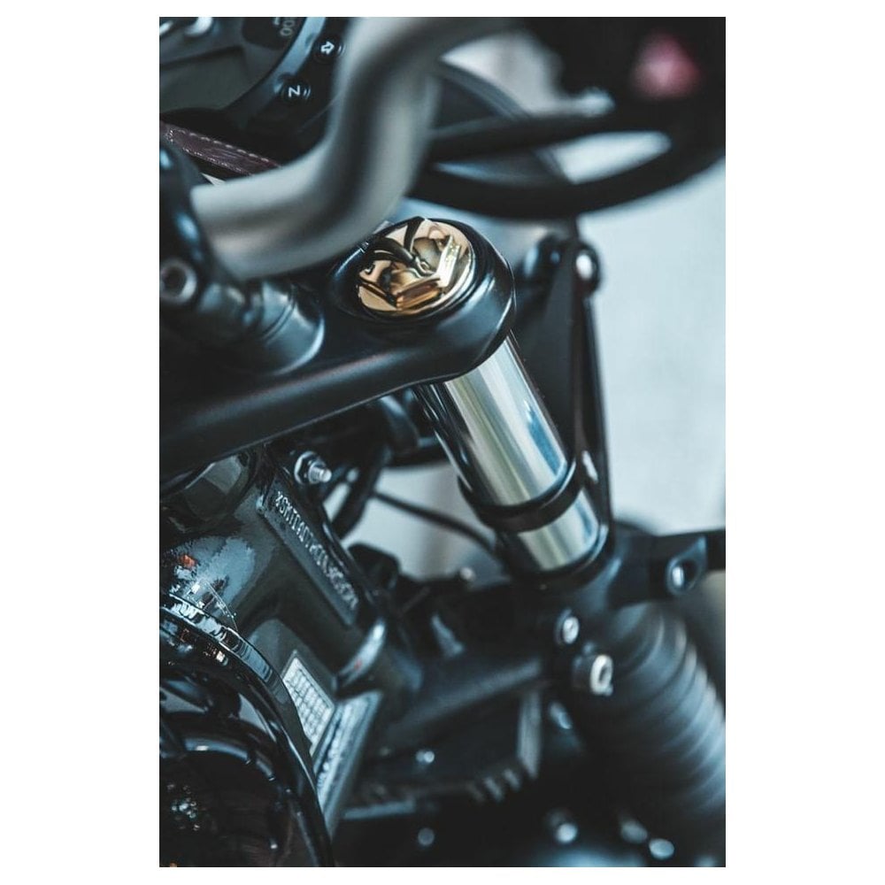MOTONE THE GUVNORS BRASS FORK TOP NUTS CAPS PAIR TRIUMPH BONNEVILLE SE SCRAMBLER